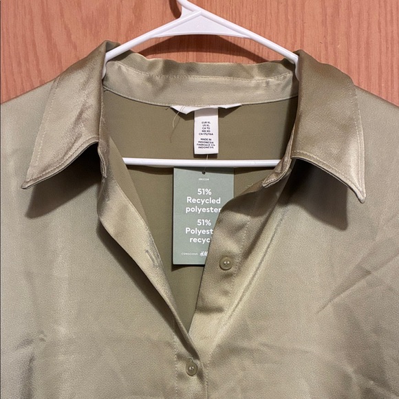 H&M Satin Olive Blouse - Picture 2 of 4